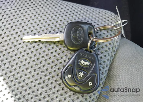 2012 Toyota Tacoma Base V6 z USA, uszkodzony, nr VIN 3TMLU4EN1CM087115